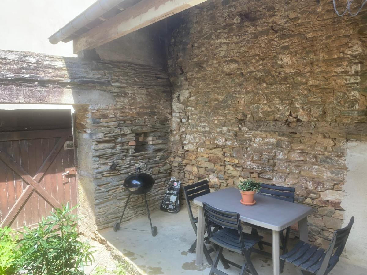 L'Etape De La Tour Appartement Grand-Fougeray Buitenkant foto